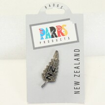 New Zealand Leaf Lapel Pin NZ Parrs Products Badge 1.2" L NEW - $270.18 MXN New Zealand Leaf Lapel Pin NZ Parrs Products Badge 1.2" L NEW - $270.18 MXN