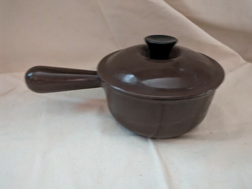 Vintage Le Creuset 14 Marron Fonte Émail Sauce Théière Poêle Bouchon France 5.5 Item image 2