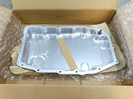 GM 24045037 Transmission Oil Pan General Motors - €43,20 EUR