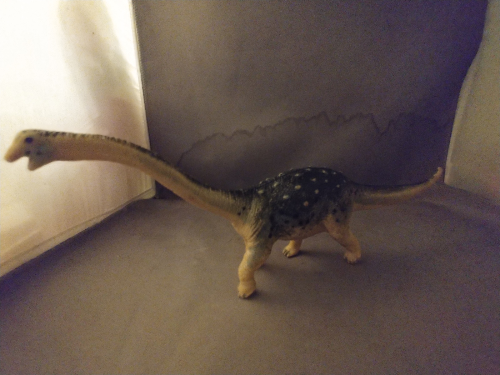 1996 Safari Limited Saltsaurus Dinosaur  - $2.80