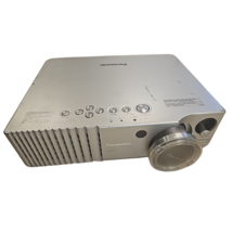 Panasonic PT-AE700U Home Cinema Theater Projector 720p Dynamic Iris PART... - £53.33 GBP