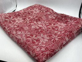 Tablecloth Christmas Red Poinsettias 60 x 46  Inches - £18.64 GBP