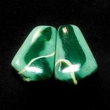 Pair of Gary Green Jasper cabochons - Green and brown - Handmade triangu... - $562.41 MXN