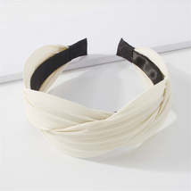 White Crisscross Hard Headband - £13.36 GBP