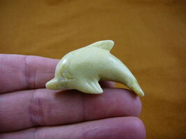 (Y-DOL-534) FAT YELLOW WHITE DOLPHIN gemstone STONE carving PORPOISE FIG... - €10,09 EUR