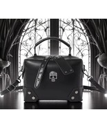 Gothic Punk Skull Cross Bag – Small Square PU Leather Crossbody Purse - €22,30 EUR