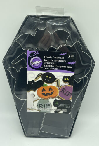 Primary image for Wilton Halloween Cookie Cutter Set - Metal Bat Pumpkin Cat Spider  NEW
