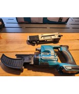 Makita XRF02Z 18V LXT Lithium-Ion Cordless Autofeed Screwdriver, Bare Tool - $4,629.46 MXN