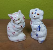 Antique Small English Staffordshire Stripped Cat Dog Salt n Pepper Fairi... - $1,139.05 MXN