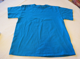 Men's Fruit Of The Loom top t shirt M medium cotton blue EUC - $10.29