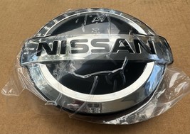 OEM For 2021-2023 Nissan X-Trail Front Emblem NEW 62890-6RA0A - £54.49 GBP