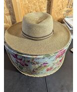 Pair Of Nine West Ladies Straw Hats With Hat Box - €55,38 EUR