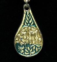 Teardrop Symbol Necklace Vintage Pendant Dark Green Enamel 22&quot; Chain Goldtone - £10.14 GBP