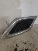 Passenger Right Grille Upper Ends Fits 08-11 SAAB 9-3 695457 - £49.90 GBP