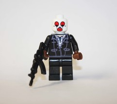 NWTOYS Joker Robber Henchman Red Lips Batman Movie Custom Minifigure From US - $6.00