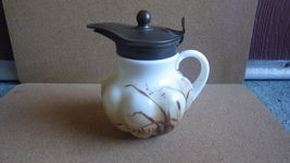 Antique 19TH Century Hand Painted Cattail Milk Glass Syrup Pitcher Metal Lid - £58.85 GBP