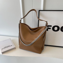 Minimalist Casual Personalized Fashion Underarm Bag 2023 Autumn Large Capacity  - £28.77 GBP