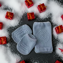 Baby Knee Pads and Anti-Slip Socks Set, Non-Skid Crawling Protection, Li... - $273.99 MXN