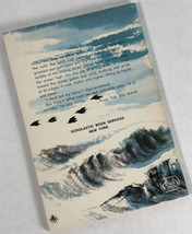The Big Wave PEARL S BUCK Kazue Mizamura 1965 Scholastic Paperback Japanese - £5.79 GBP