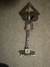 Worn Vintage Prewar Lionel 69 Metal Railroad Signal Crossing Parts or TLC - $16.83