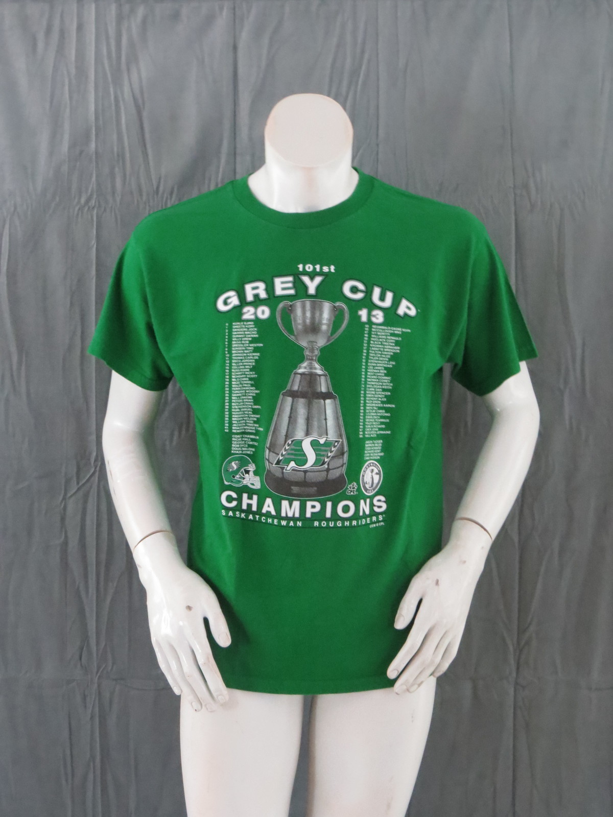 Show Your Rider Pride - 2013 Grey Cup Saskatchewan Roughriders Shirt Roster -LRG - $39.00