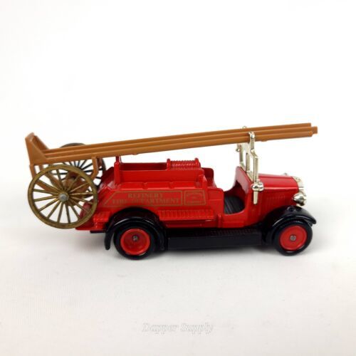 LLEDO Chevron Standard Oil 1934 Dennis Refinery Fire Truck 3.5" - $9.80