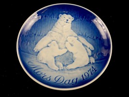 Bing &amp; Grondahl 6&quot; Mother&#39;s Day Plate, Polar Bear Mom With 2 Cubs, 1974, #11/3/2 - £11.57 GBP