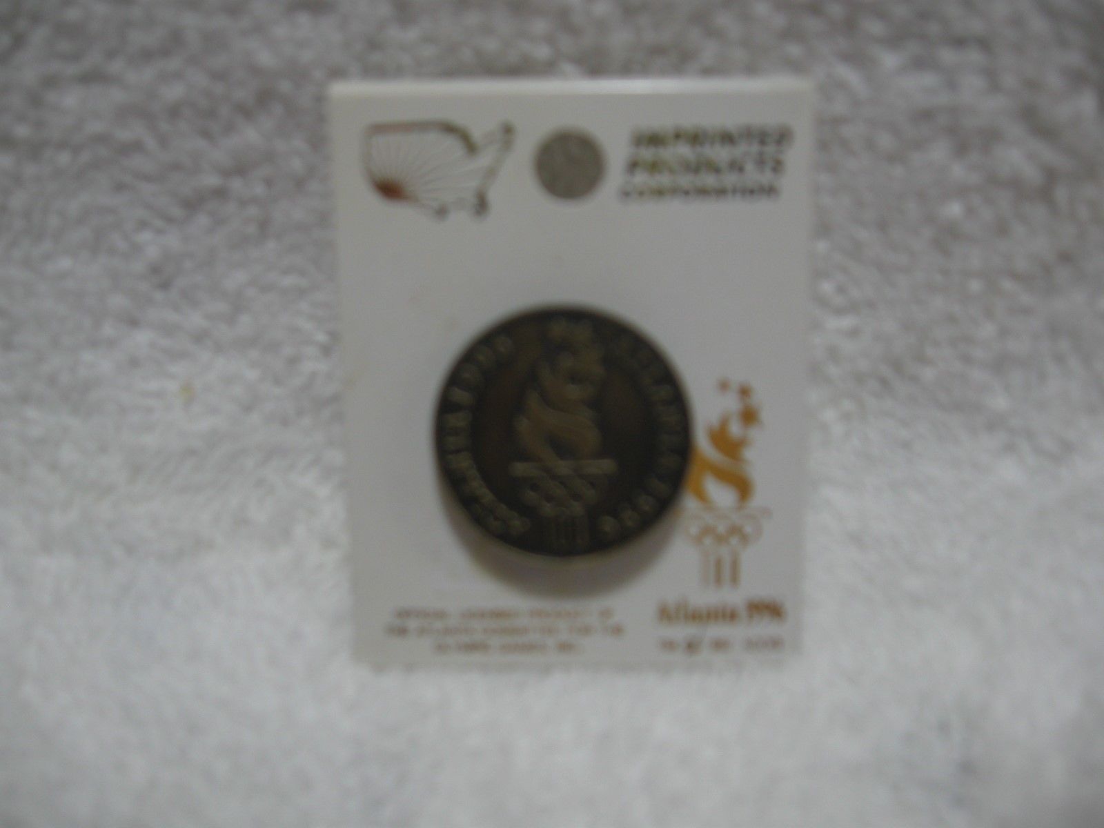 1996 Atlanta Olympics NOS Licensed Torch Lapel Pin-Worldwide Sports Collectible! - $12.95