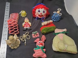 Christmas Ornaments Lot Of 12 Asst. Handmade Beaded, Paper, Fabric Vintage - £12.90 GBP
