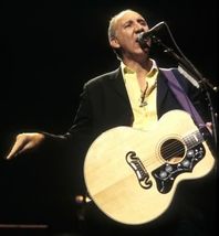 Pete Townsend 8x10 Photograph - $15.67
