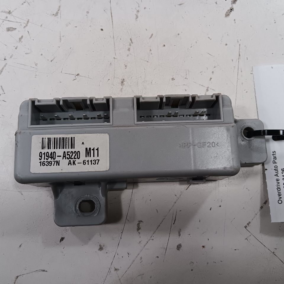 Hyundai Elantra Ignition Control Module {91940-A5220} 2017 2016 2015 201... - $36.94