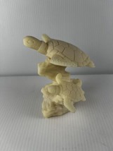 Mother &amp; Baby Sea Turtle Figurine Ocean Buttery White Resin - £10.54 GBP
