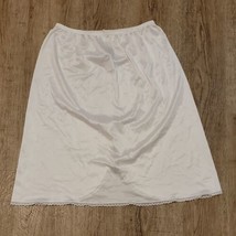 Vassarette Vintage Skirt Slip ~ Sz M ~ White ~ Knee Length ~ Elastic Waist - £10.34 GBP