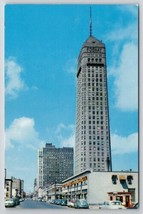 Minneapolis MN Retro Cars 9th Street Showing Foshay Building Postcard A36 - £5.54 GBP