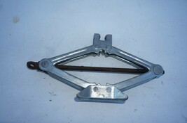 2000-2005 TOYOTA CELICA GT GT-S EMERGENCY CAR JACK AISIN GTS OEM image 3