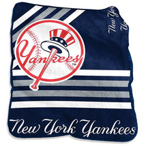 New York Yankees 50&quot; by 60&quot; Plush Raschel Throw Blanket - £24.27 GBP