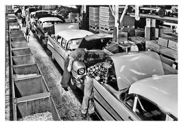 1957 Chevrolet Car Assembly Line Factory 4X6 B&amp;W Photo - £8.63 GBP