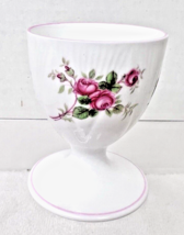 SHELLEY Bridal Rose Pedestal Egg Cup Eggcup Dainty Shape 2 1/2 Inch - $540.03 MXN