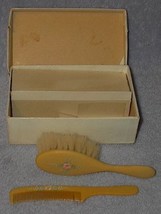 Vintage Infant Baby Comb and Brush Set Bakelite with Box - £9.39 GBP