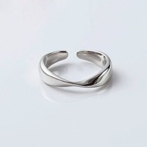 Romantic 925 Sterling Silver Wave Rings For Women Adjustable Rings Korean Fashio - £6.92 GBP