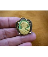 (CS4-19) SAUCY HAT woman light green white CAMEO Jewelry brooch pendant ... - $540.46 MXN