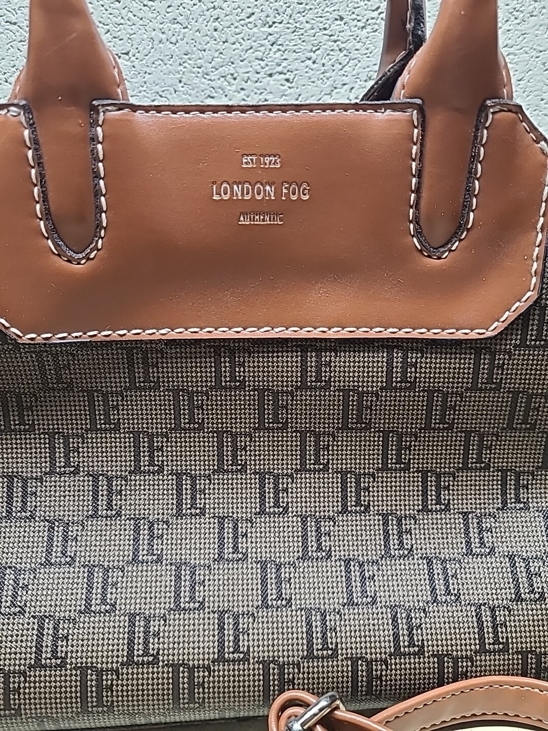 London Fog Medium Top Handle Hand Bag Purse - Authentic Item image 2