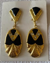 VTG, vintage clip earrings, vintage mola earrings, clip earrings, metal - $320.38 MXN