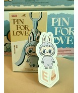 LETTER E THE MONSTERS Pin for Love Series-Vinyl Plush Pendant ✅IN STOCK ✅ - €47,06 EUR