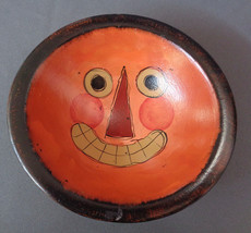 Signed Munising Wood Bowl Hand Painted Jack O Lantern Halloween Face 6.25&quot; Wide - £18.43 GBP