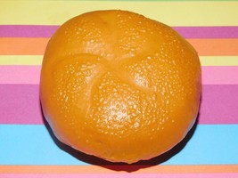 Play food for Kids Kitchen Sesame Seed Bun Muffin Fake Food Day Care Kid... - $4.94