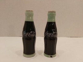 Vtg 1996 Ceramic Coca Cola Bottle Salt &amp; Pepper Shakers - £10.96 GBP