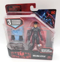 Batman Selina Kyle Action Figure W/Accessories 4&quot; The Batman DC Spin Mas... - £7.96 GBP
