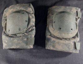 Military Tactical Acu Digital Camouflage Large Elbow Pads Made In The Usa - £16.22 GBP