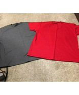 Men&#39;s Fruit of the Loom T-Shirts Size M (Lot of 2) Red and Gray - £8.62 GBP
